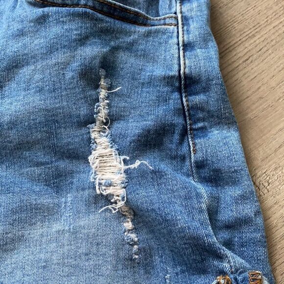 KanCan Estilo Jean Shorts Distressed Size 5 / 26 - Picture 6 of 8